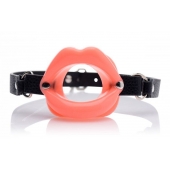 Кляп в форме губ Sissy Mouth Gag - XR Brands - купить с доставкой в Орехово-Зуево