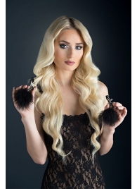Зажимы для сосков с пухом FEATHERED NIPPLE CLAMPS - Blush Novelties - купить с доставкой в Орехово-Зуево