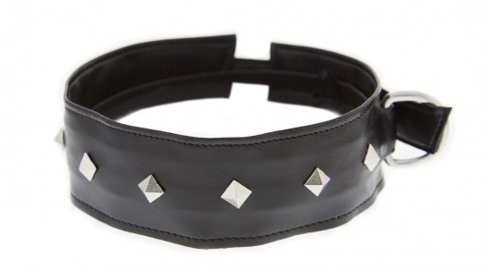 Полиуретановый ошейник с пуклями Collar with Studs - Blush Novelties - купить с доставкой в Орехово-Зуево
