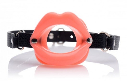 Кляп в форме губ Sissy Mouth Gag - XR Brands - купить с доставкой в Орехово-Зуево
